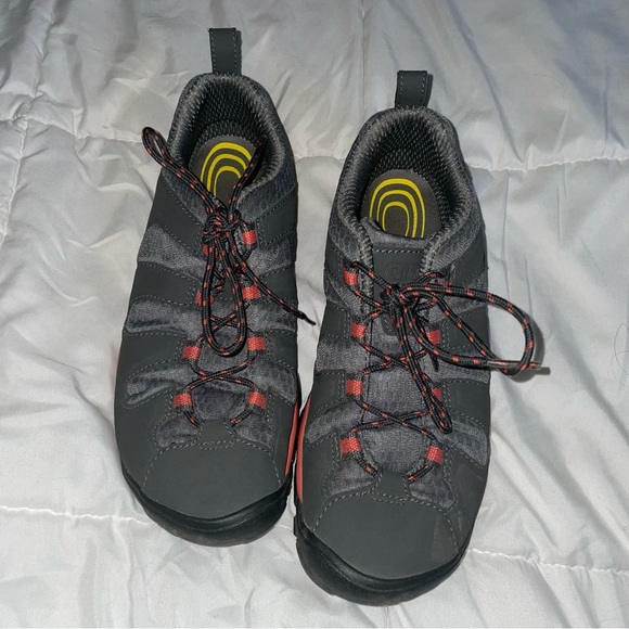 Keen Haven CNX Cross Training Shoes - Picture 2 of 7